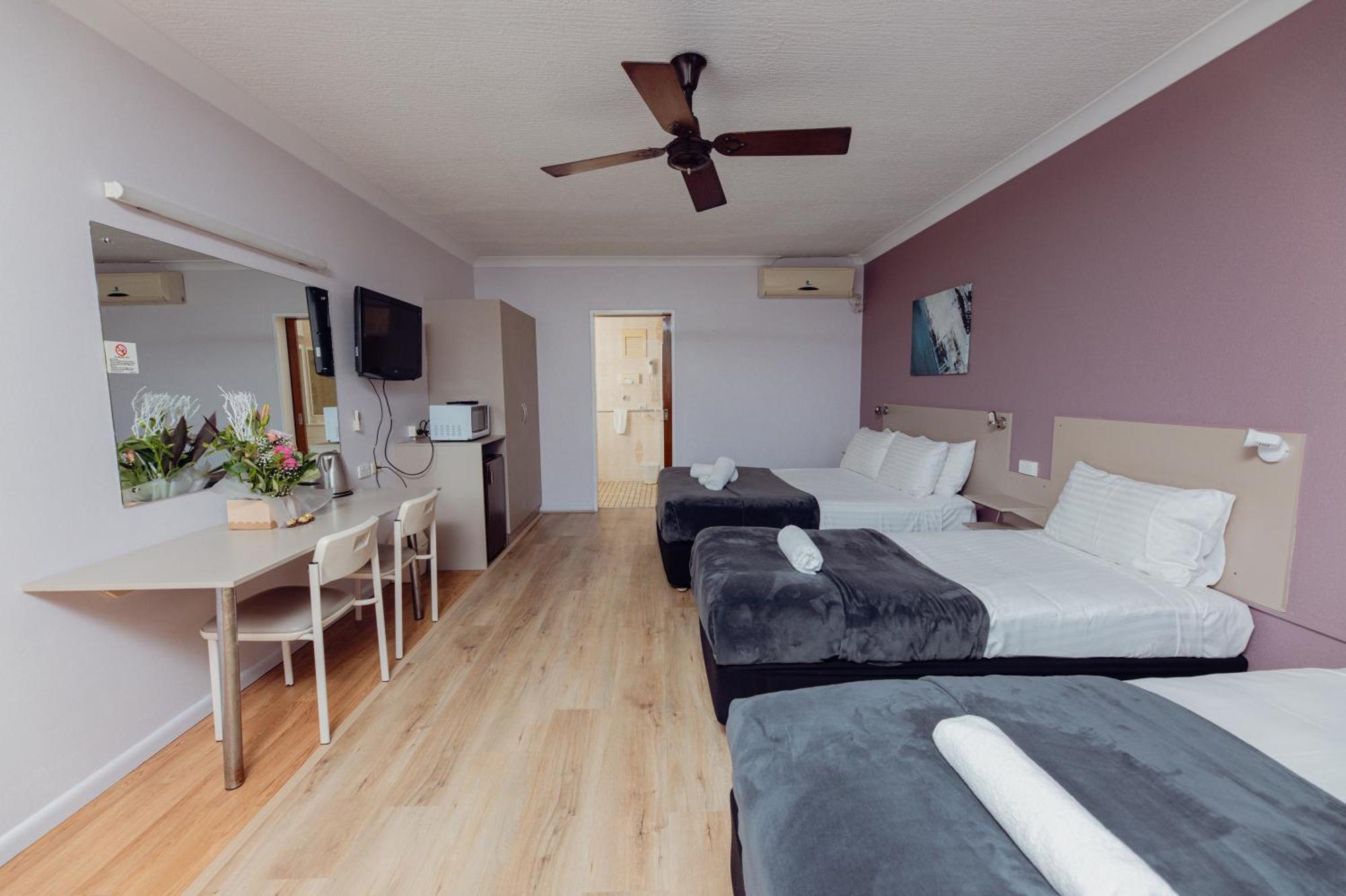 ססנוק Cumberland Motor Inn מראה חיצוני תמונה