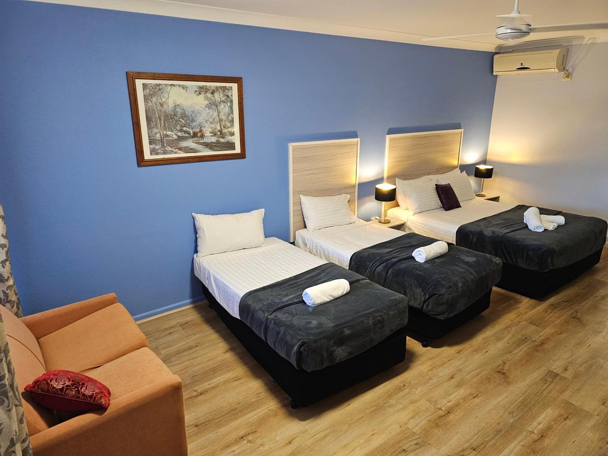 ססנוק Cumberland Motor Inn מראה חיצוני תמונה