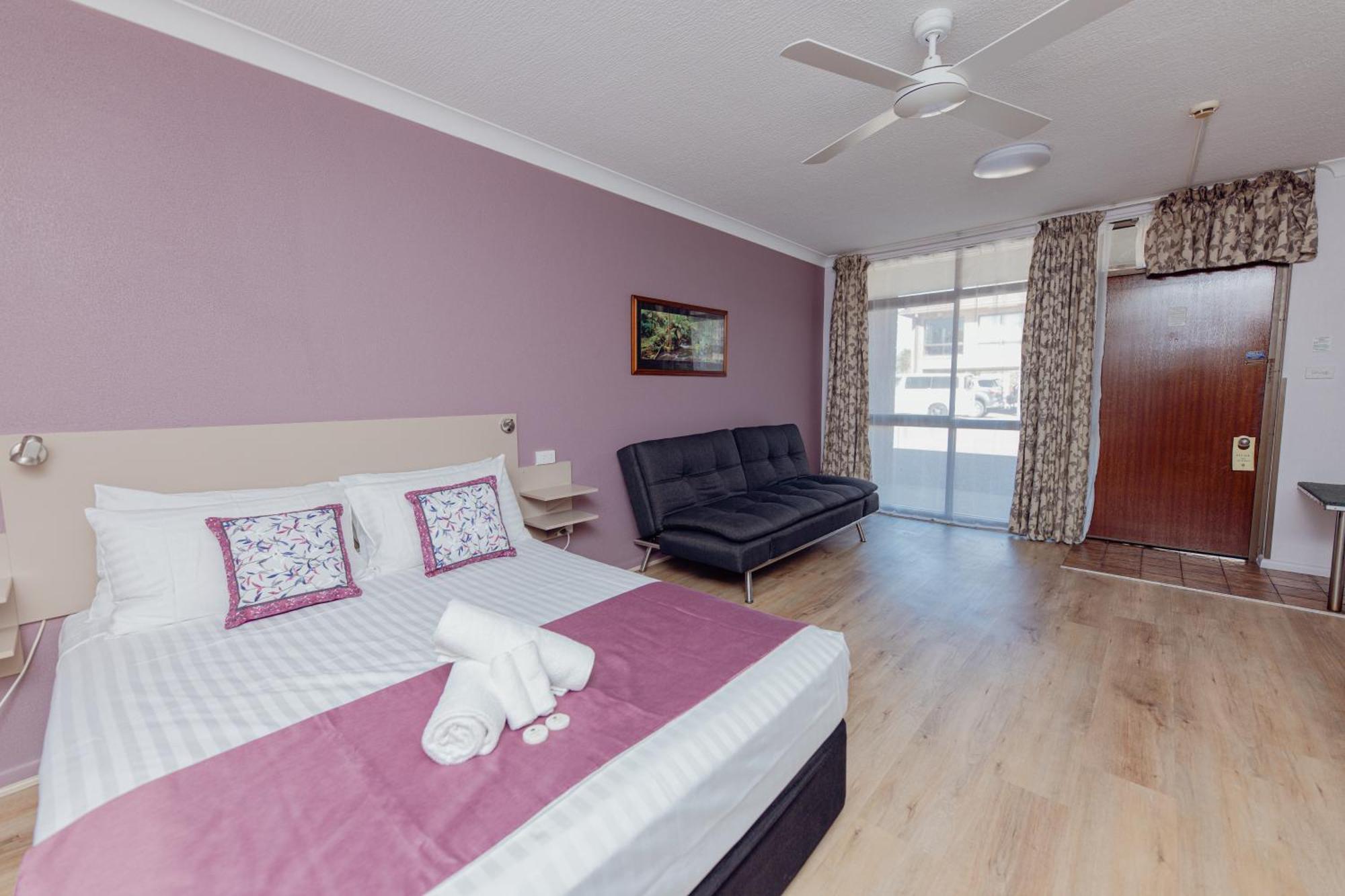 ססנוק Cumberland Motor Inn מראה חיצוני תמונה